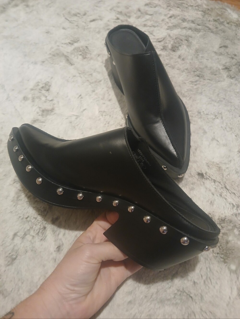 Zara Black Pointed Stud-Trim Slip-On Mules - Picture 3 of 5